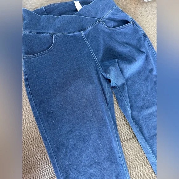 Dark Blue Denim-Style Leggings - Picture 3 of 3